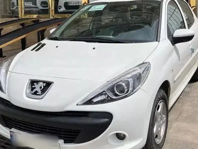 207اتوماتیک سقف شیشه|خودرو سواری و وانت|زابل, |دیوار