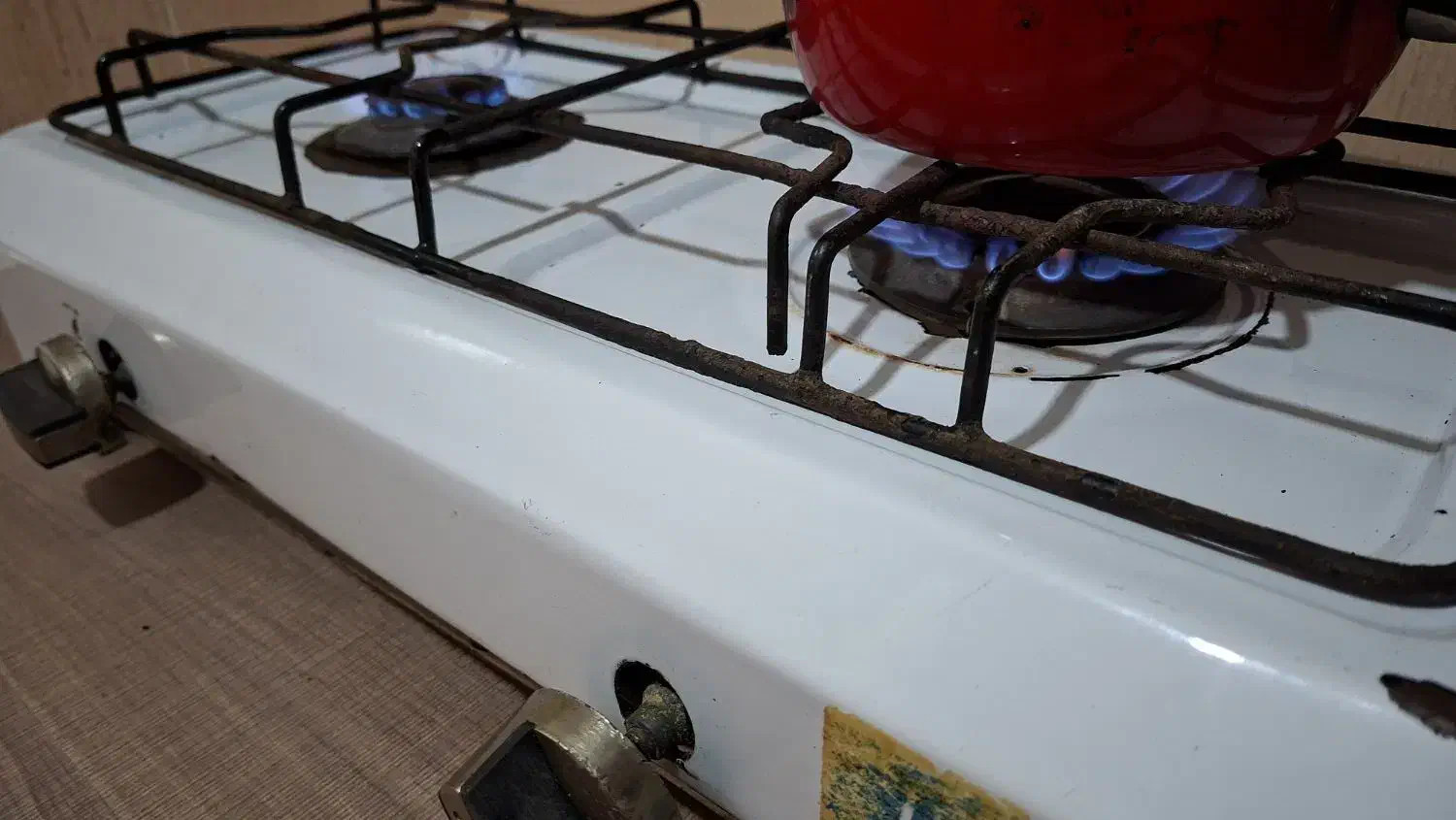 اجاق گاز دو شعله جنس اصلی  قدیمی پرقدرت|اجاق گاز و لوازم برقی پخت‌وپز|گرگان, |دیوار