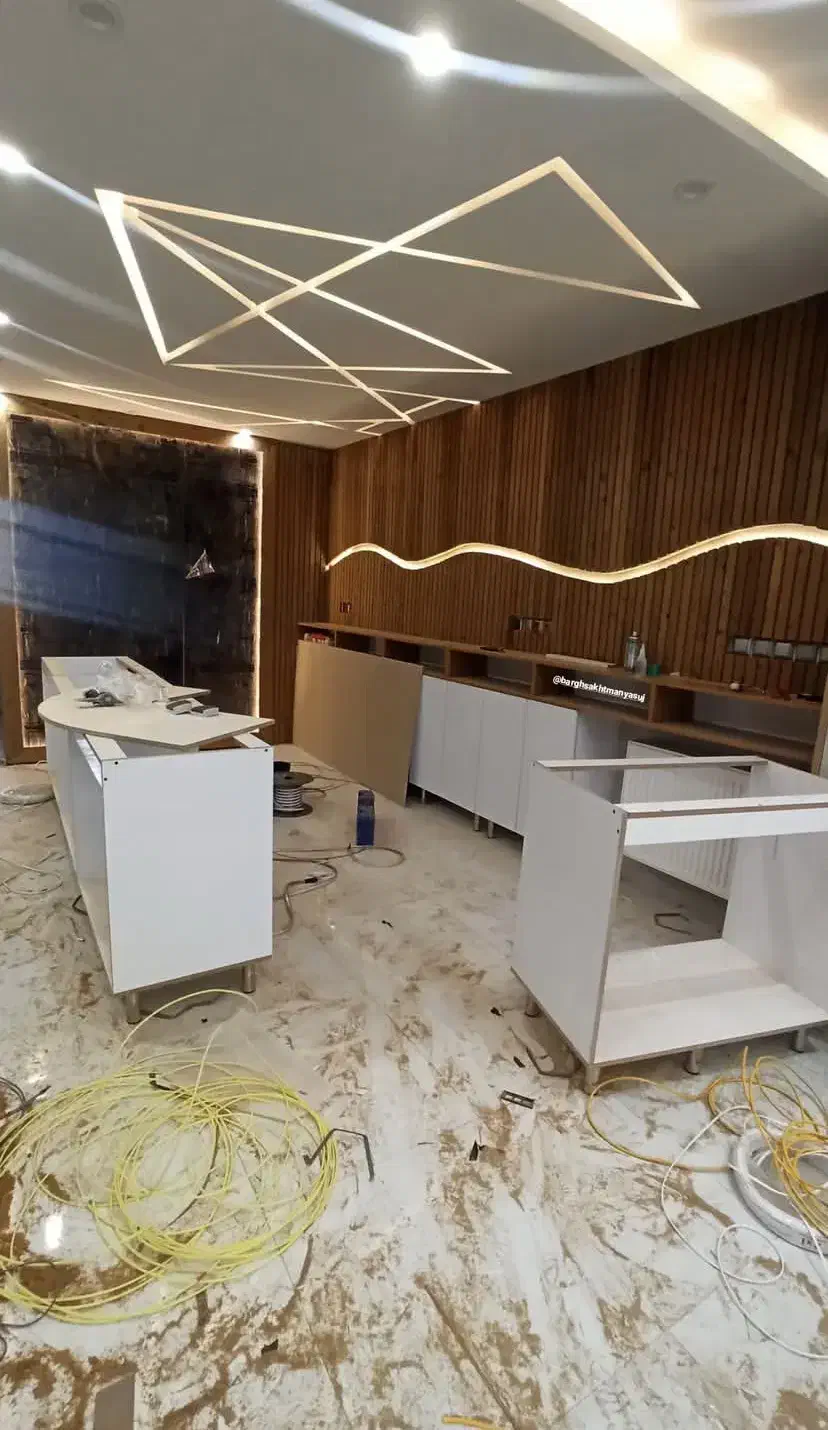 استخدام برقکار ماهر و نیمهماهر|استخدام صنعتی، فنی، مهندسی|تهران, تهرانپارس غربی|دیوار