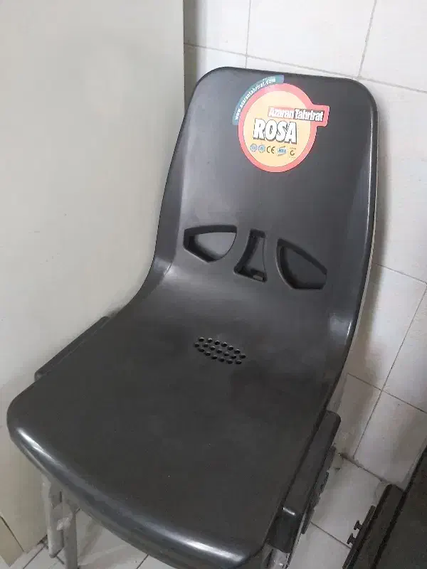 صندلی پلاستیکی|میز و صندلی غذاخوری|تهران, اختیاریه|دیوار