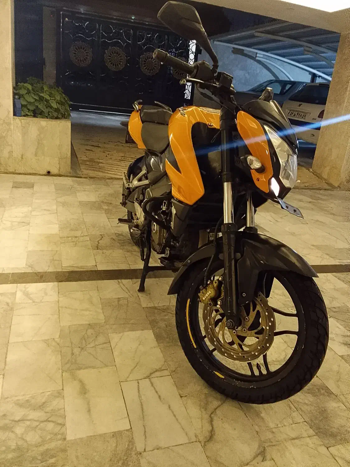 ns200 ان اس|موتورسیکلت|گرگان, |دیوار