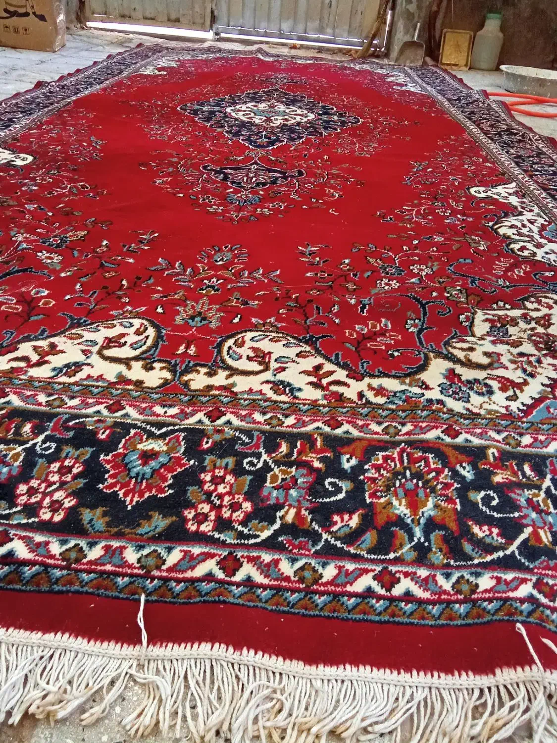 فرش ماشینی|فرش|نیشابور, گنبد سبز|دیوار