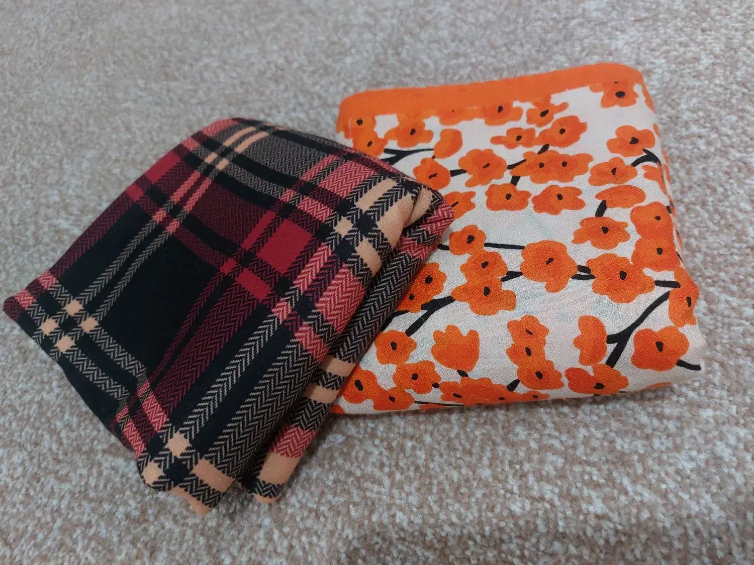 روسری قواره دار|لباس|ساری, |دیوار