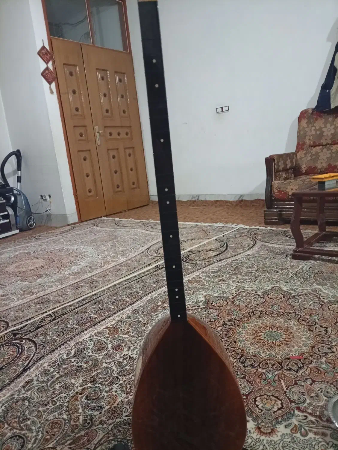 ساز دیوان ( باغلاما )|سازهای سنتی|کامیاران, |دیوار