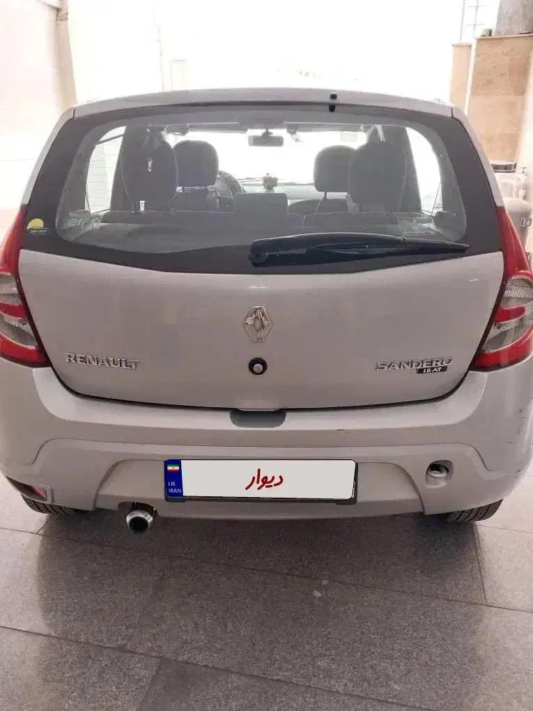 ساندرو۹۶ اتومات بی رنگ نقره ای|خودرو سواری و وانت|تهران, شمشیری|دیوار
