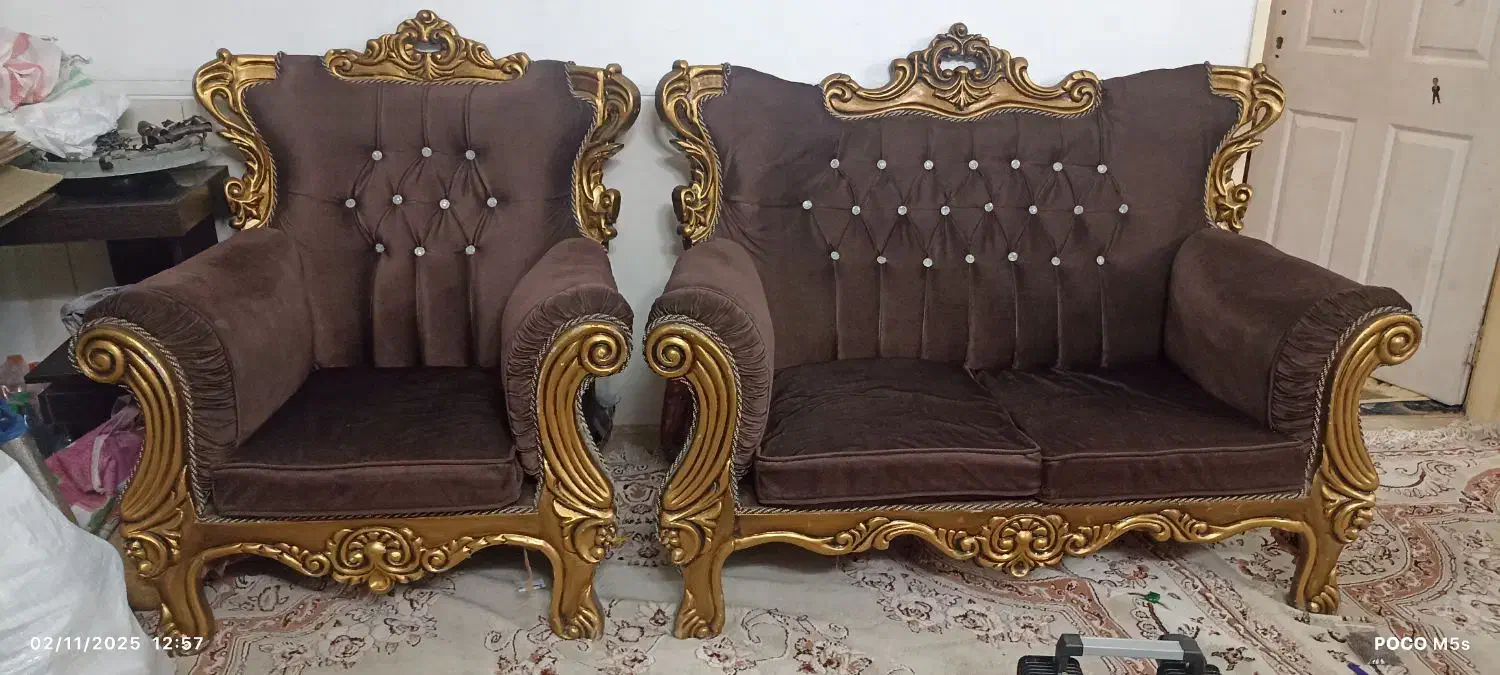 مبل سلطنتی 7 نفره همراه با میز عسلی|مبلمان خانگی و میز عسلی|پاکدشت, پاکدشت (مامازند)|دیوار