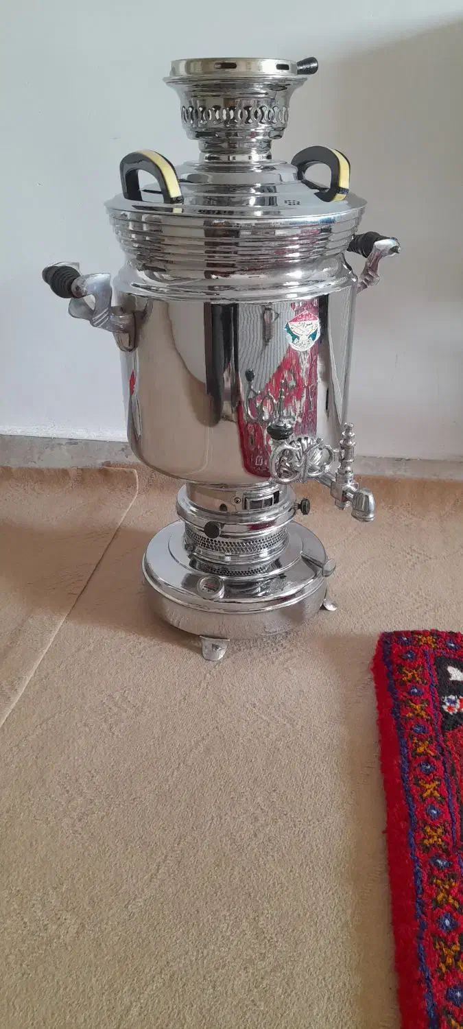 سماور ۲۰لیتری نفتی قدیمی۴۰ساله  استفاده نشده|سماور، چای‌ساز، قهوه‌ساز|مراغه, |دیوار