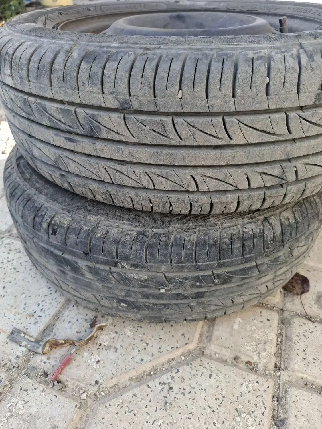 لاستیک پراید|قطعات یدکی و لوازم جانبی|هشتگرد, شهرک اداری|دیوار