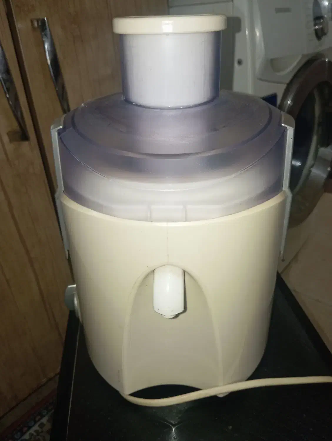 ابمیوه گیر خونگی در حد نو|آبمیوهگیر و آبمرکباتگیر|اسلامشهر, شهرک واوان|دیوار