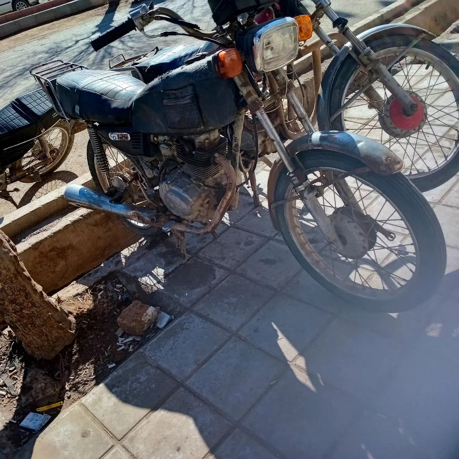 موتور|موتورسیکلت|اسفرورین, |دیوار