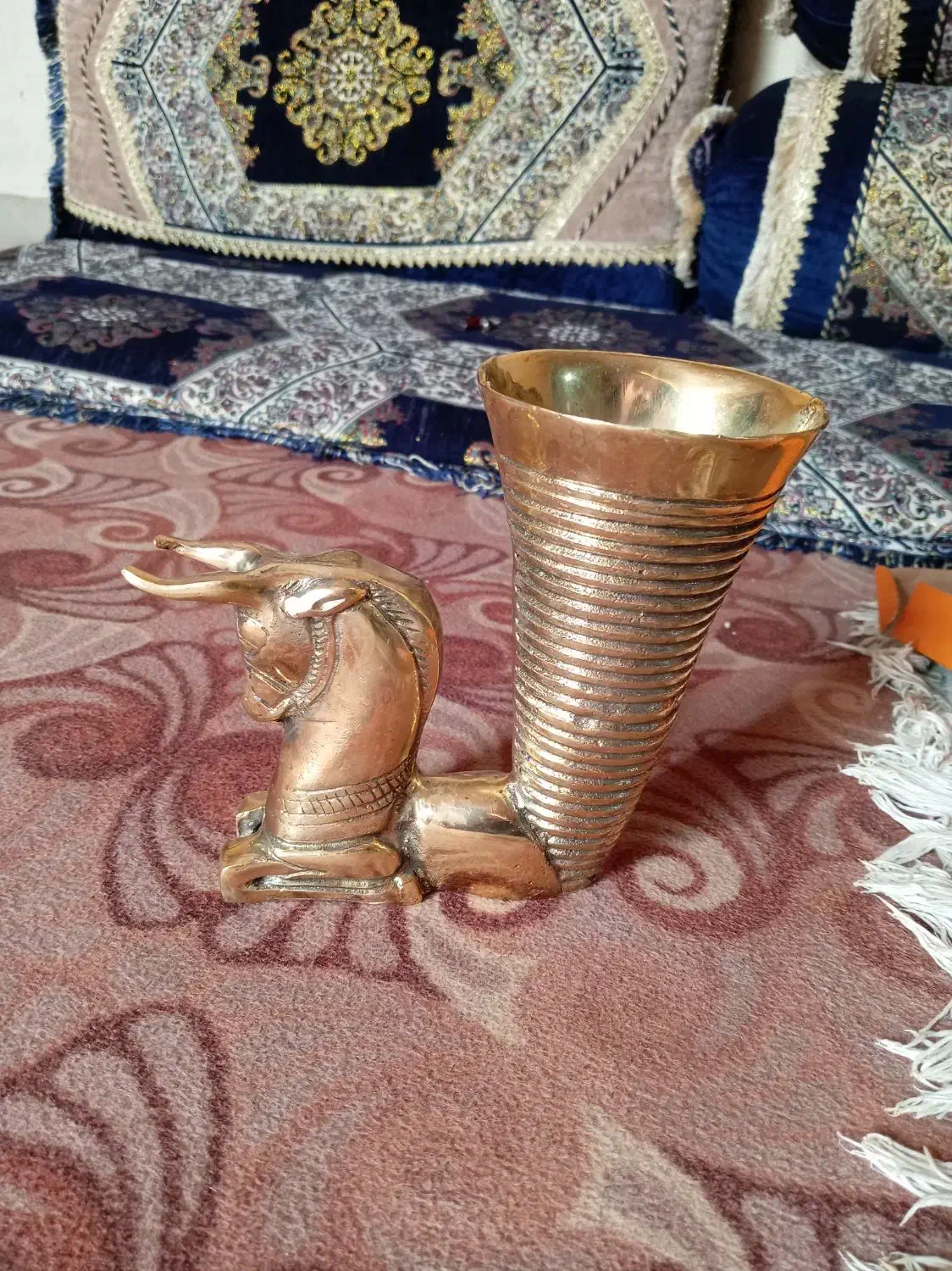 ریتون برنزی|کلکسیون اشیاء عتیقه|شیراز, شهرک گلها|دیوار