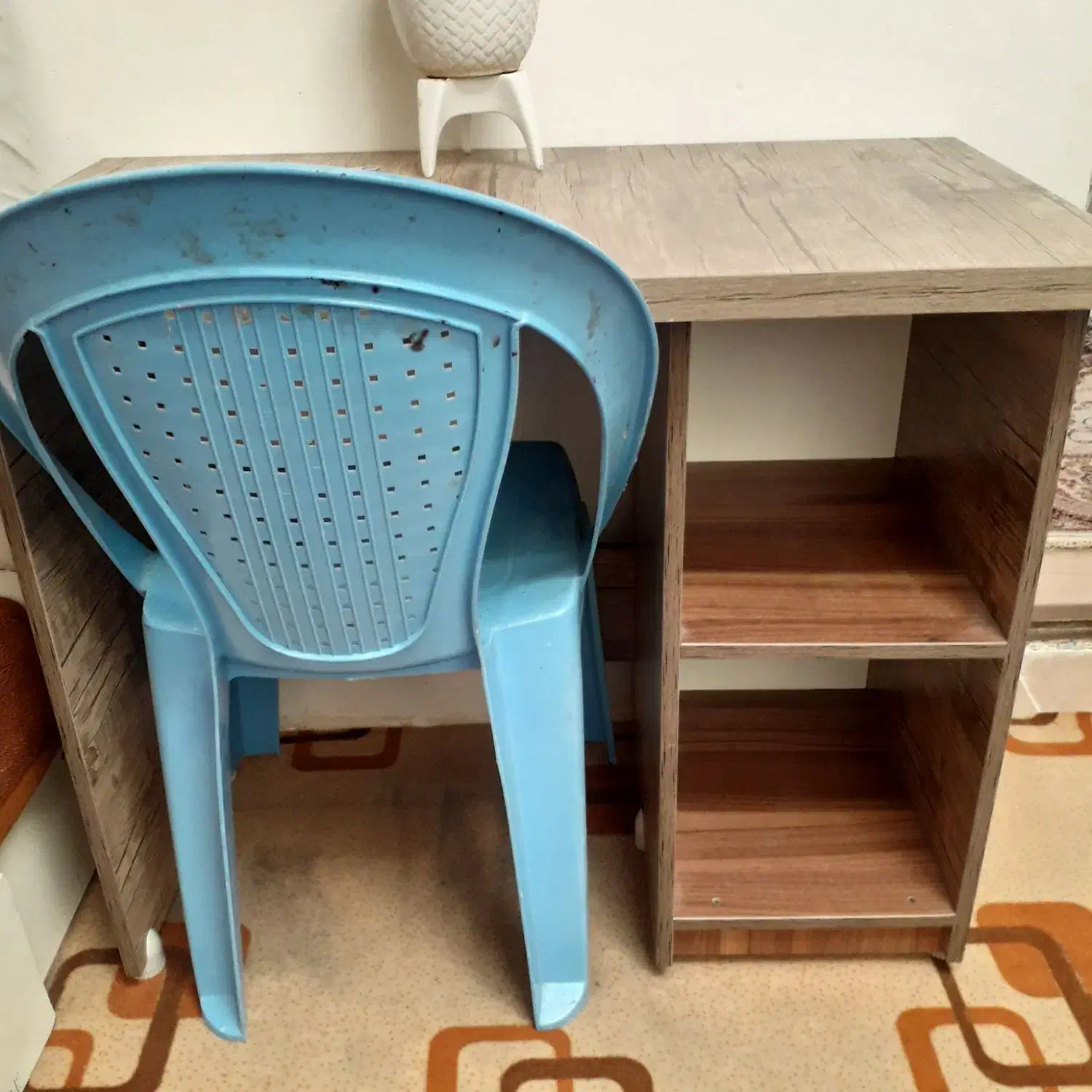 میز و صندلی|میز تحریر و کامپیوتر|آزادشهر, |دیوار