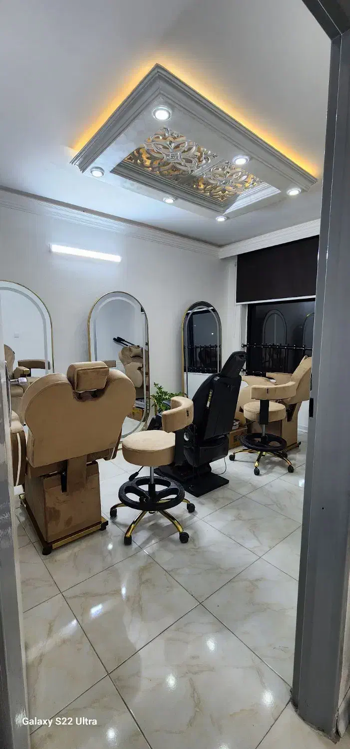 اجاره صندلی|آرایشگاه و سالنهای زیبایی|شاهینشهر, عطار|دیوار