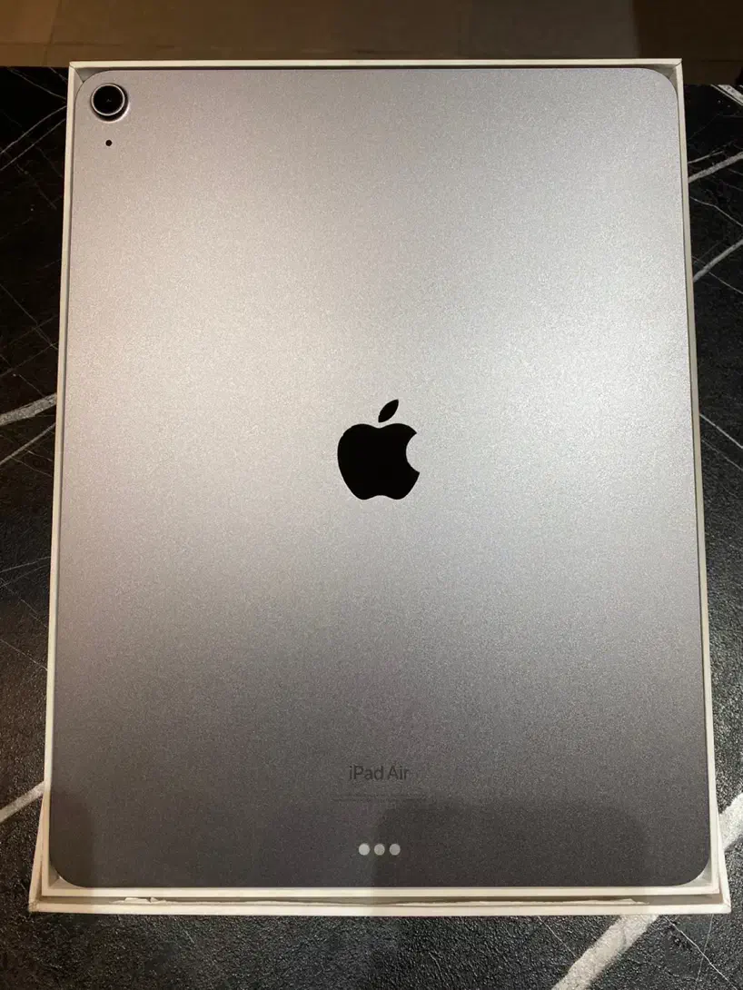 iPad Air 13inch 256gدر حد ۱۵بار شارژ|تبلت|مشهد, احمدآباد|دیوار