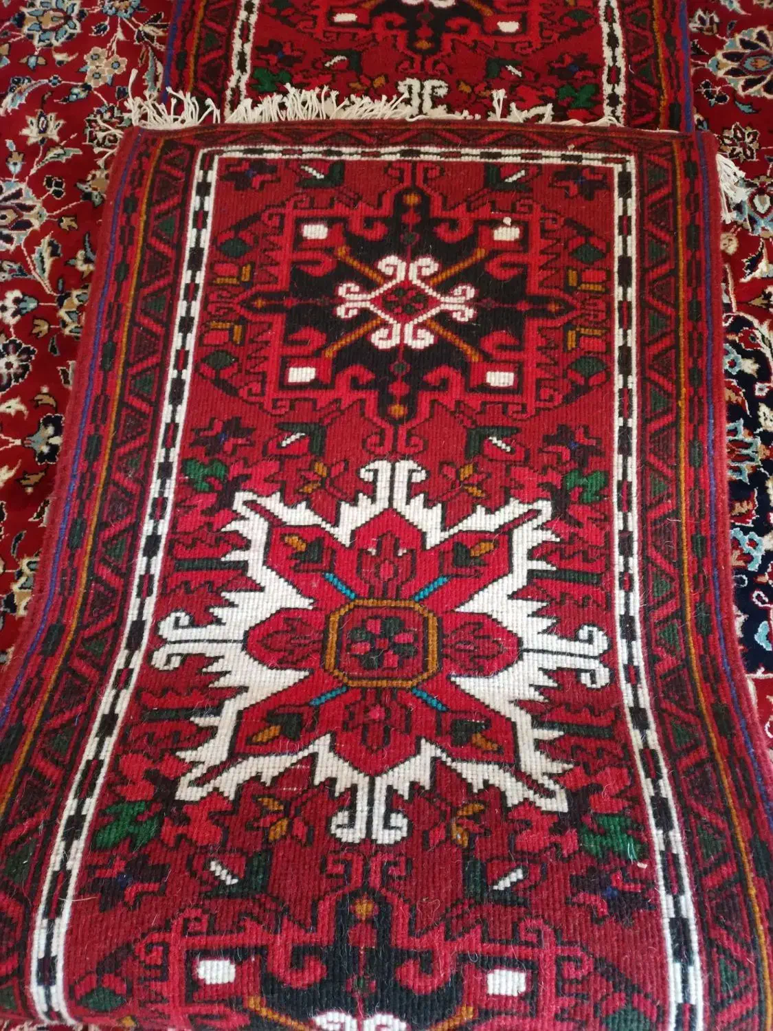 کناره ۳متری|فرش|اهر, |دیوار