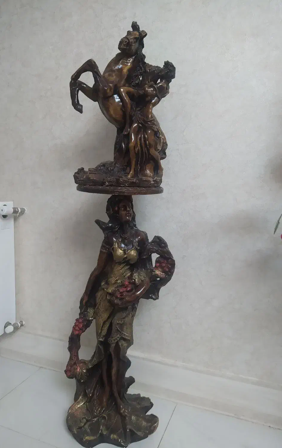 فروش مجسمه زیرورو|مجسمه، تندیس، ماکت|الیگودرز, |دیوار