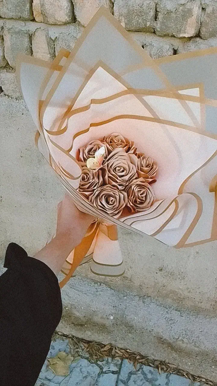 دسته گل و باکس گل|گل مصنوعی|ساوه, |دیوار