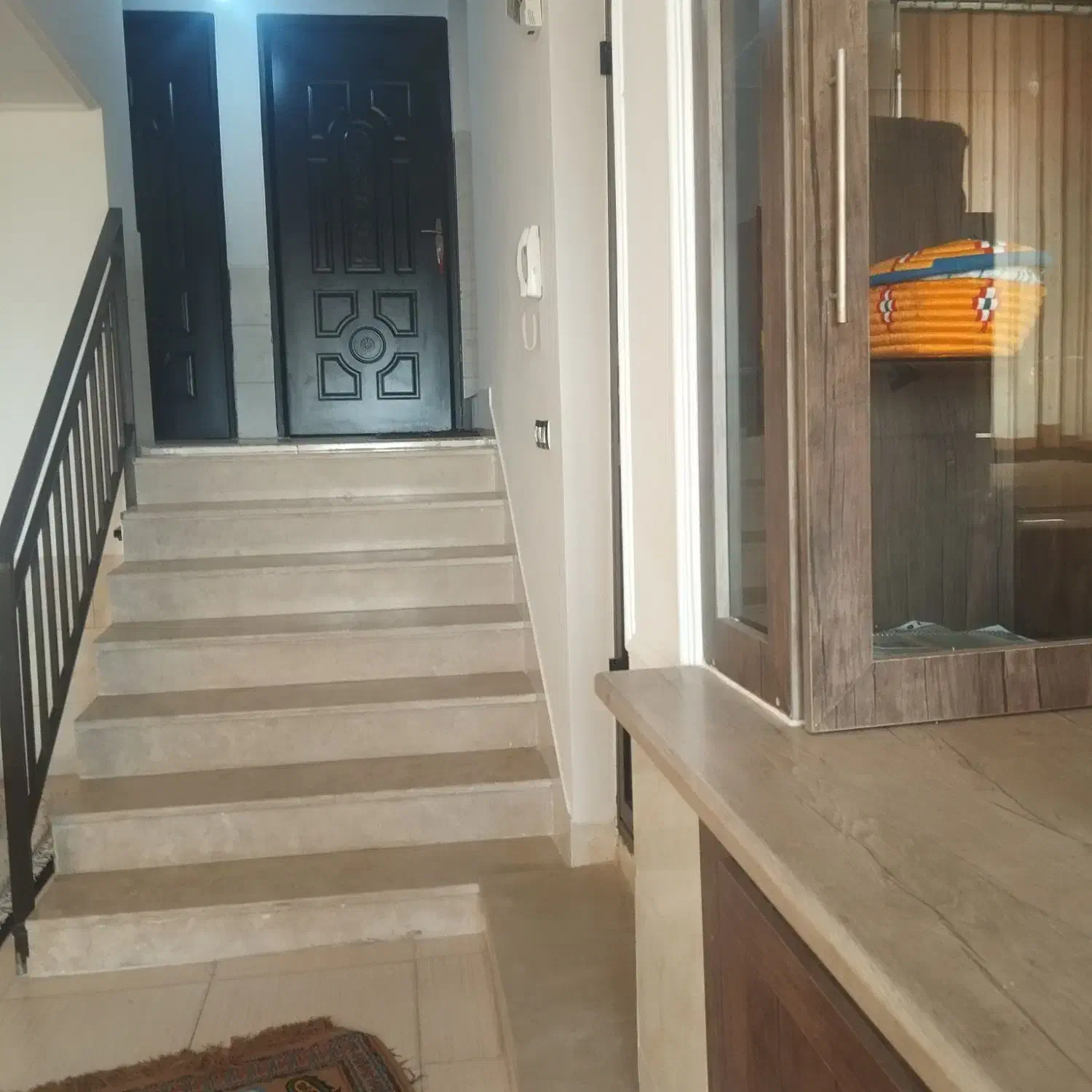 رهن و اجاره واحد ۲ خوابه فاز۲ صدرا آخر ده بزرگی|اجارهٔ خانه و ویلا|صدرا-فارس, فاز ۲|دیوار