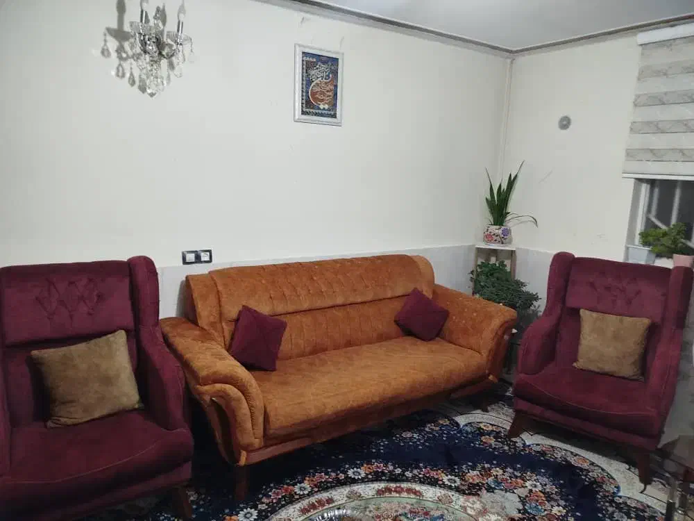 مبل راحتی نیم ست|مبلمان خانگی و میز عسلی|محمدشهر, شهرک چمران|دیوار