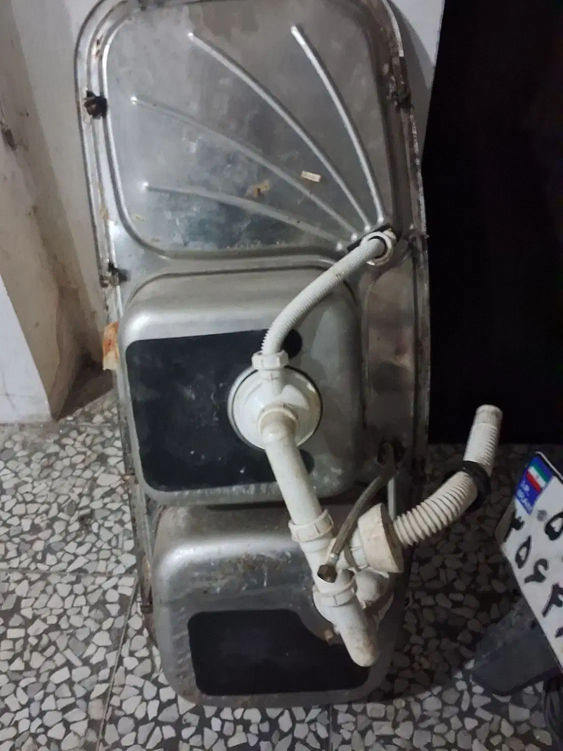 سینگ ظرفشویی رو کار|آب‌چکان و نظم‌دهنده ظروف|آستارا, |دیوار