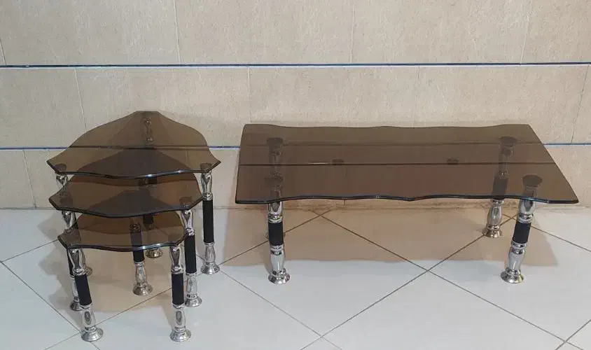 میز جلو مبلی سالم|مبلمان خانگی و میز عسلی|رفسنجان, |دیوار