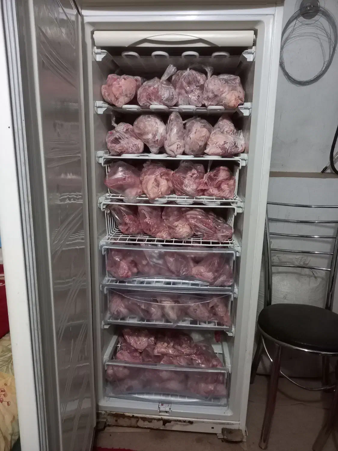 فیریزر سالم در حد امرسان|یخچال و فریزر|شبستر, |دیوار