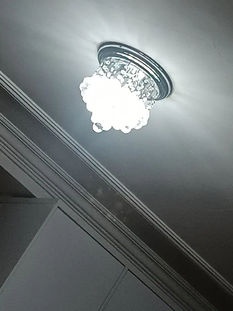 لوستر و دیوار کوب و مجسمه کریستالی|لوستر و چراغ آویز|گرگان, |دیوار