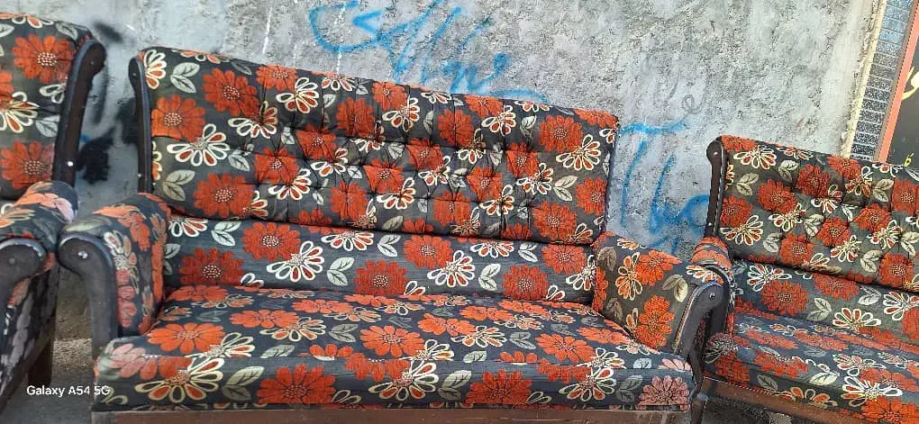 مبل ۷ نفره|مبلمان خانگی و میز عسلی|شوش, |دیوار