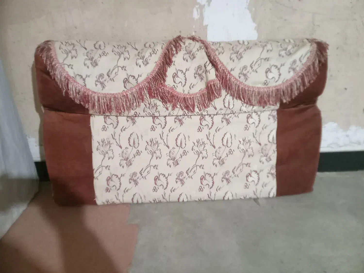 چهارتا پشتی|پشتی|کرمانشاه, |دیوار