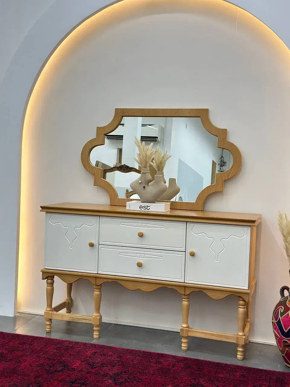 میز کنسول و میز تی وی|بوفه، ویترین، کنسول|قم, شاه ابراهیم|دیوار