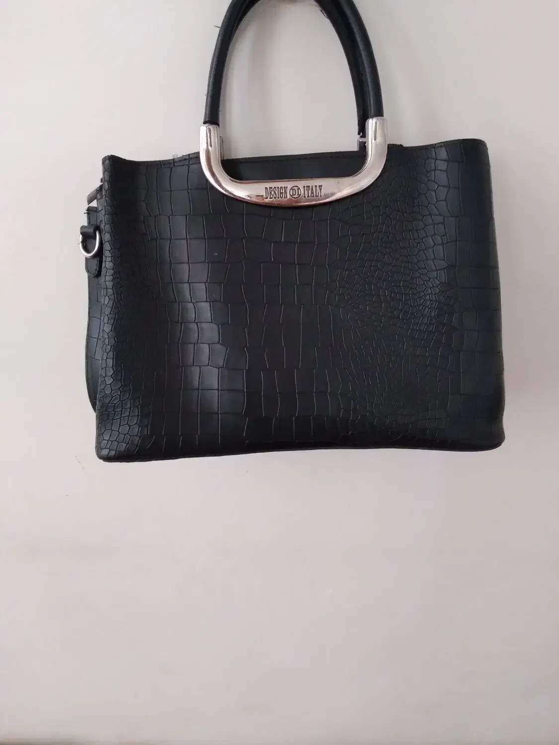 کیف، کفش|کیف، کفش، کمربند|ایلام, |دیوار