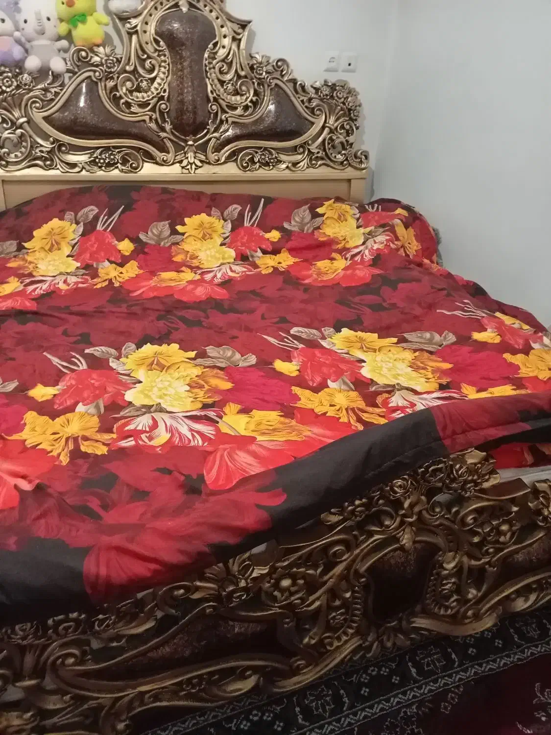 تخت دونفره|تخت و سرویس خواب|ایلخچی, |دیوار