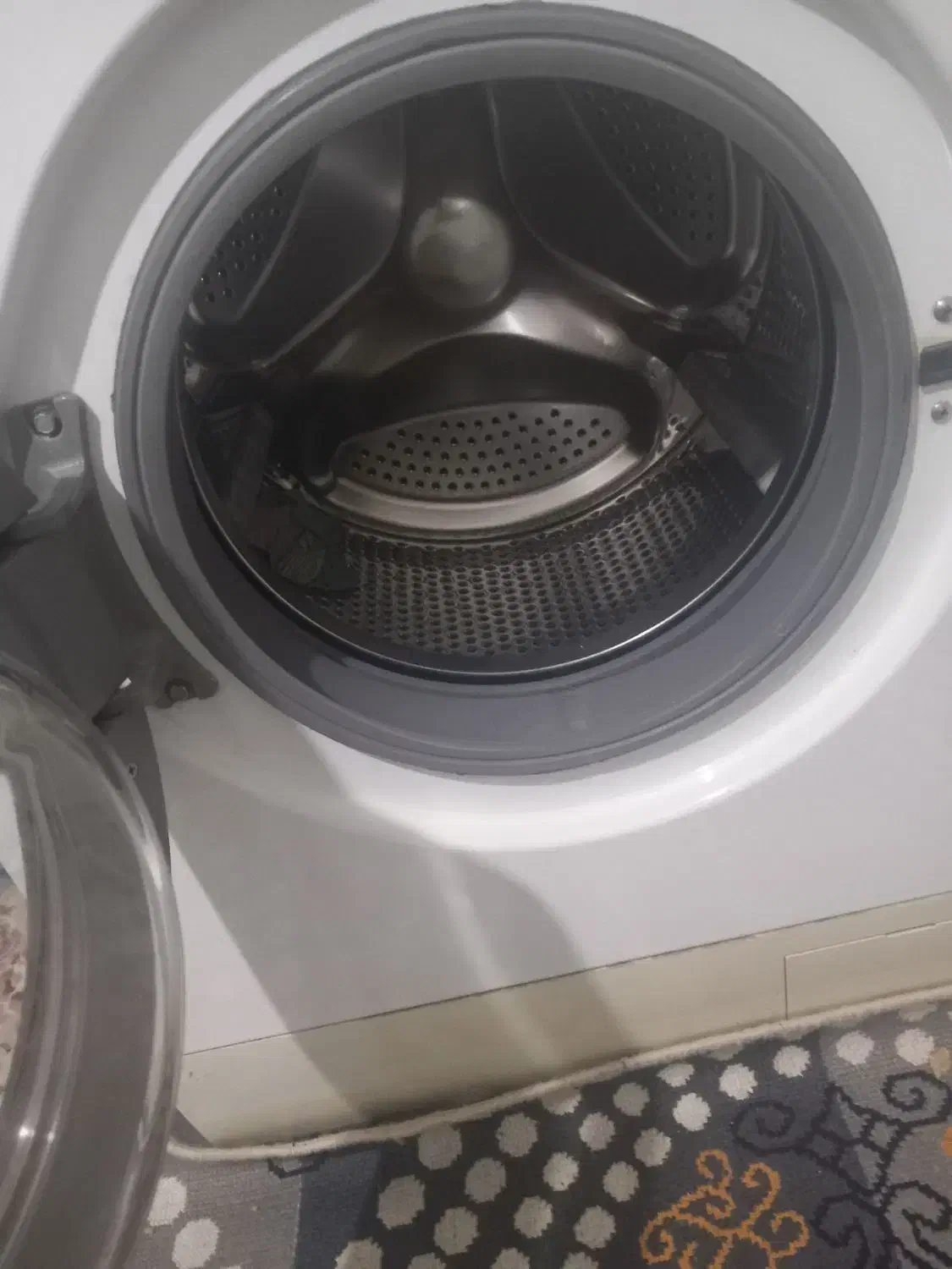 لباس شویی کیلویی بست|ماشین لباسشویی و خشک‌کن لباس|مشهد, خواجه ربیع|دیوار