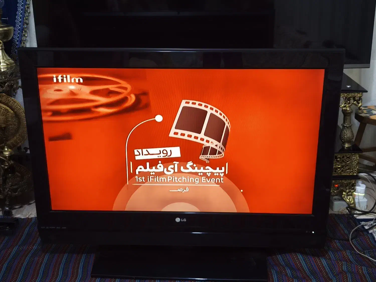تلویزیون ۴۲اینج  LCD  LG  سالم|تلویزیون و پروژکتور|تهران, شهرک شریفی|دیوار