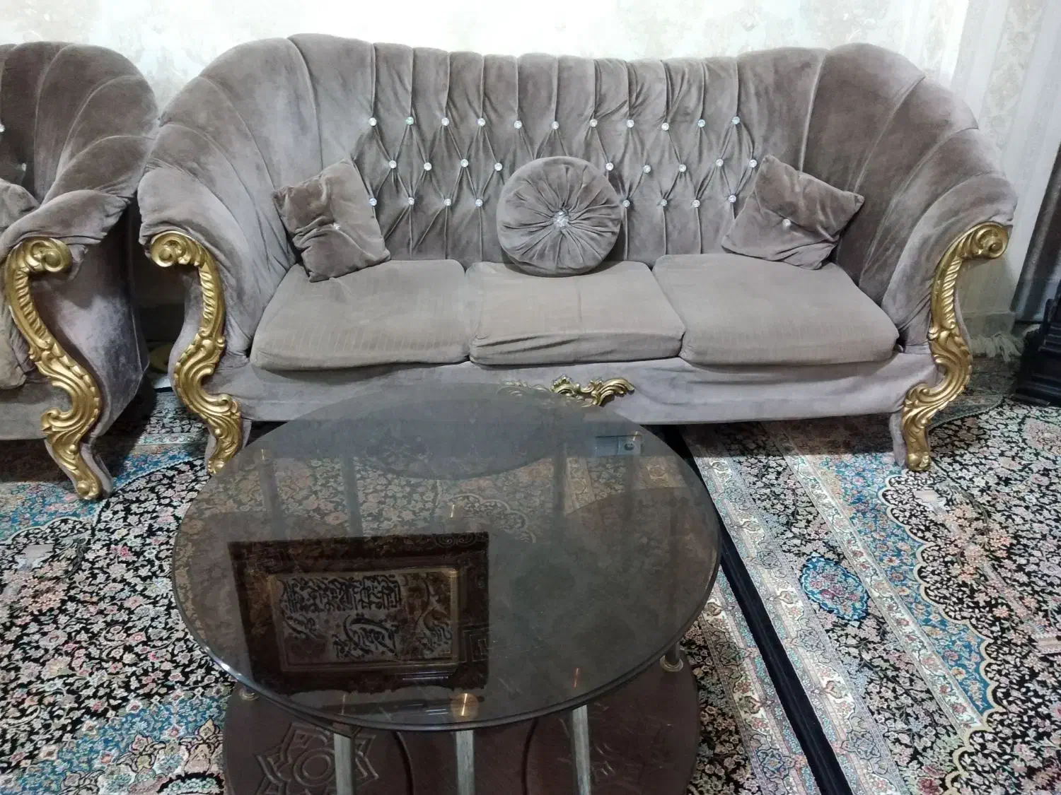 مبل 7نفره|مبلمان خانگی و میز عسلی|قرچک, زیبا شهر|دیوار
