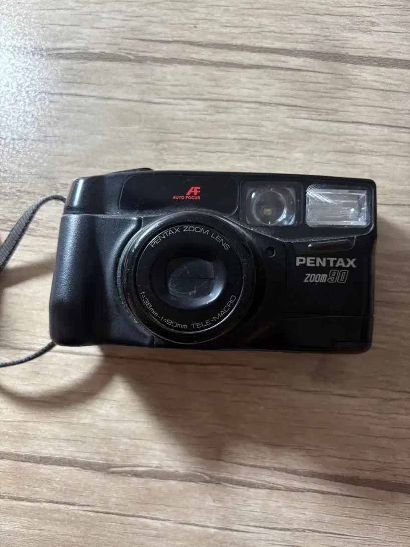دوربین کلکسیونی مدل PENTAX ژاپنی|کلکسیون اشیاء عتیقه|چالوس, |دیوار