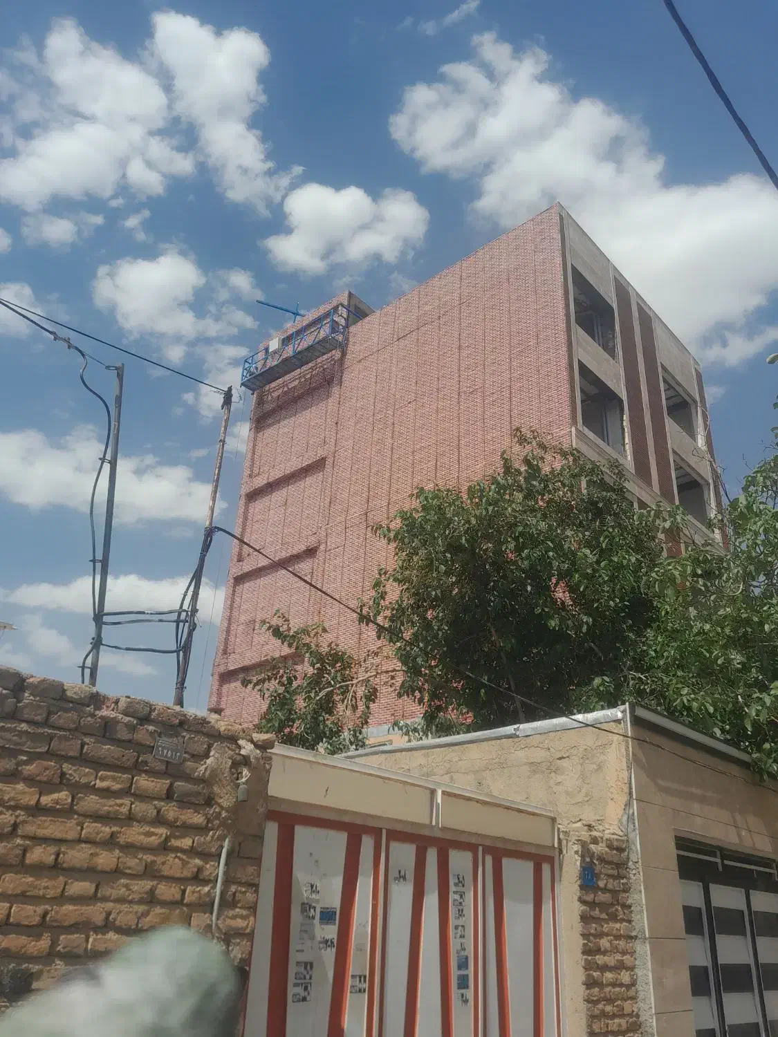 نصب کلایمر|خدمات پیشه و مهارت|همدان, |دیوار