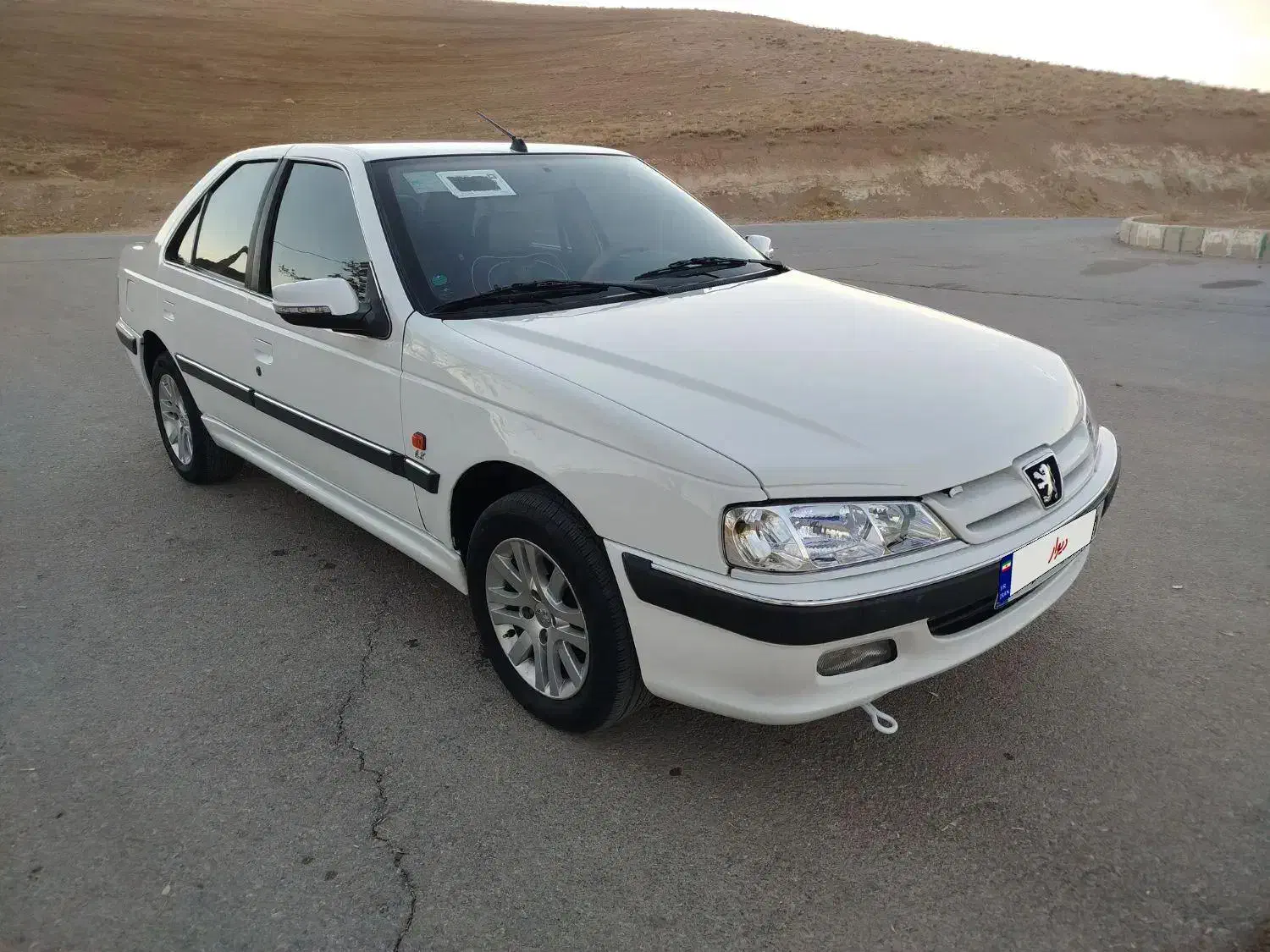 پارس تیوفایو لاکاغذی ۹۳داشبورد جدید کم‌کار وبکر|خودرو سواری و وانت|لاران, |دیوار