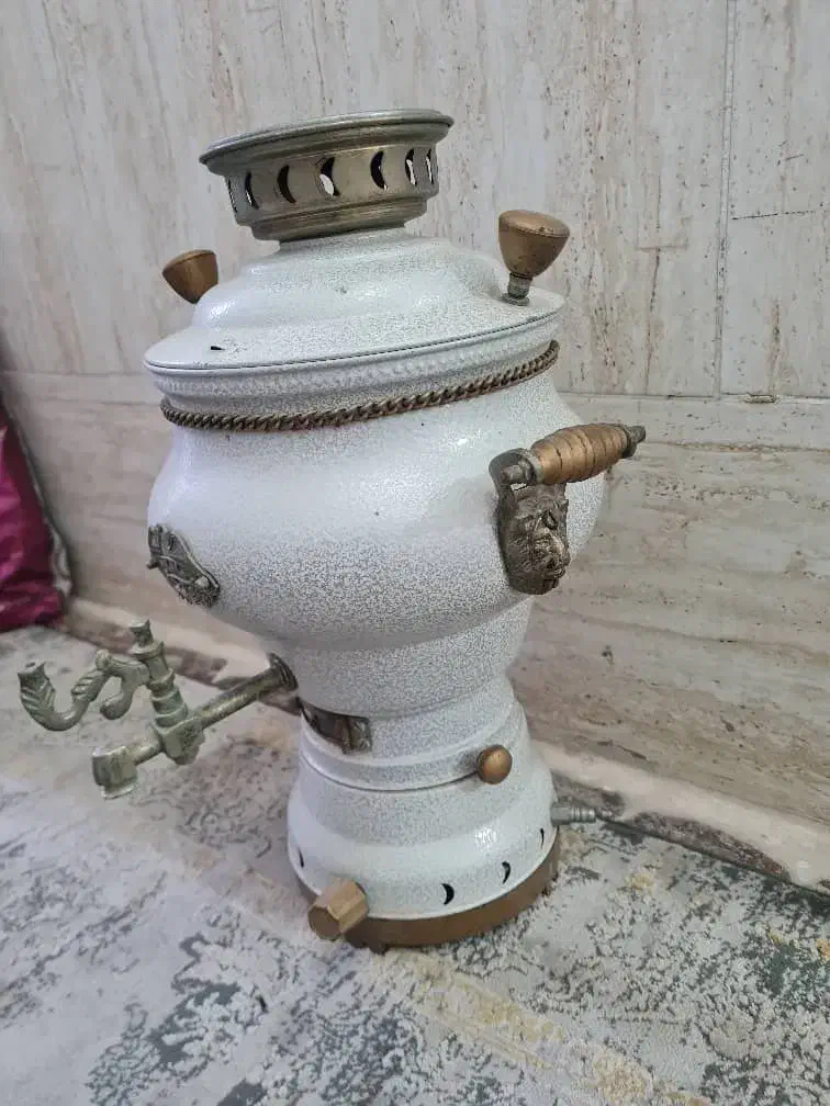 سماور گازی برنجی جنس برنز|سماور، چایساز، قهوهساز|شیراز, شهرک مهدیآباد|دیوار