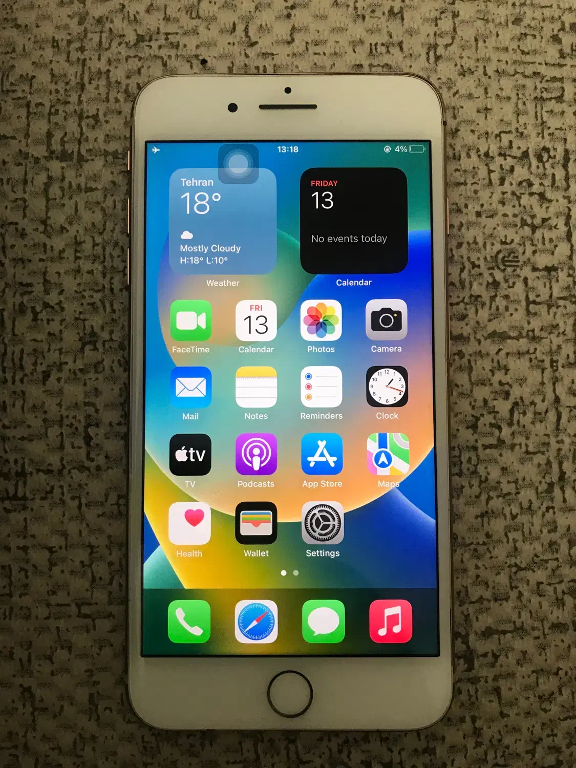 ایفون ۸ پلاس|موبایل|تهران, ونک|دیوار