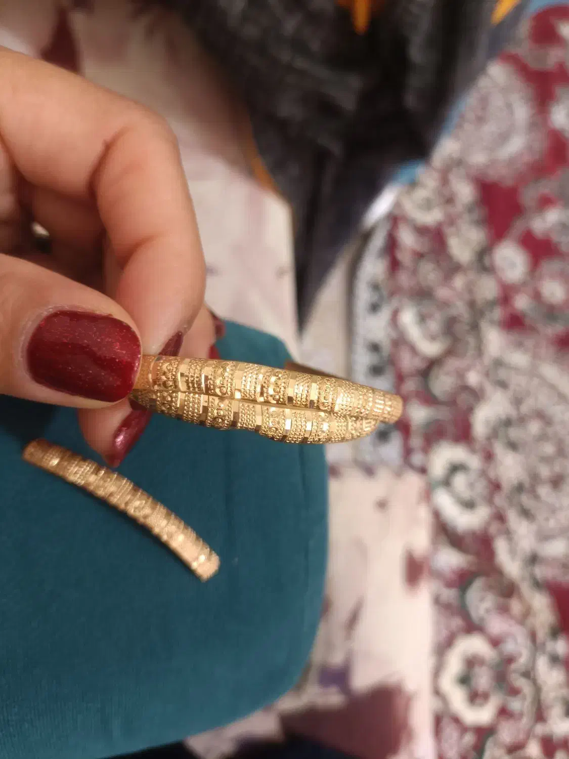 طلا|جواهرات|نیشابور, ریوند|دیوار