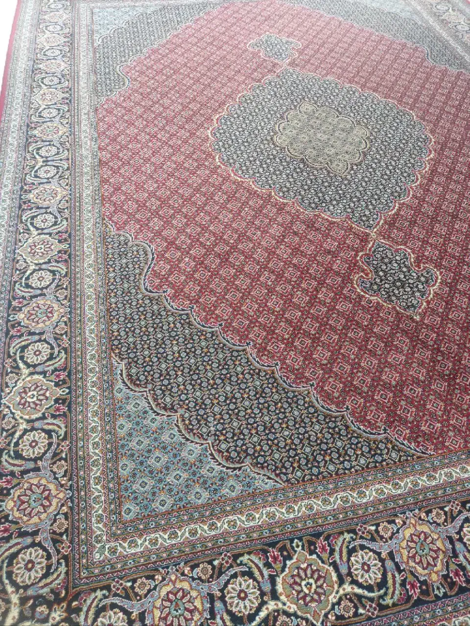 ۳ تخته  ۱۲ متری ریز ماهی قیمت هر ۳ تخته ۱۵ میلون|فرش|جوانرود, |دیوار