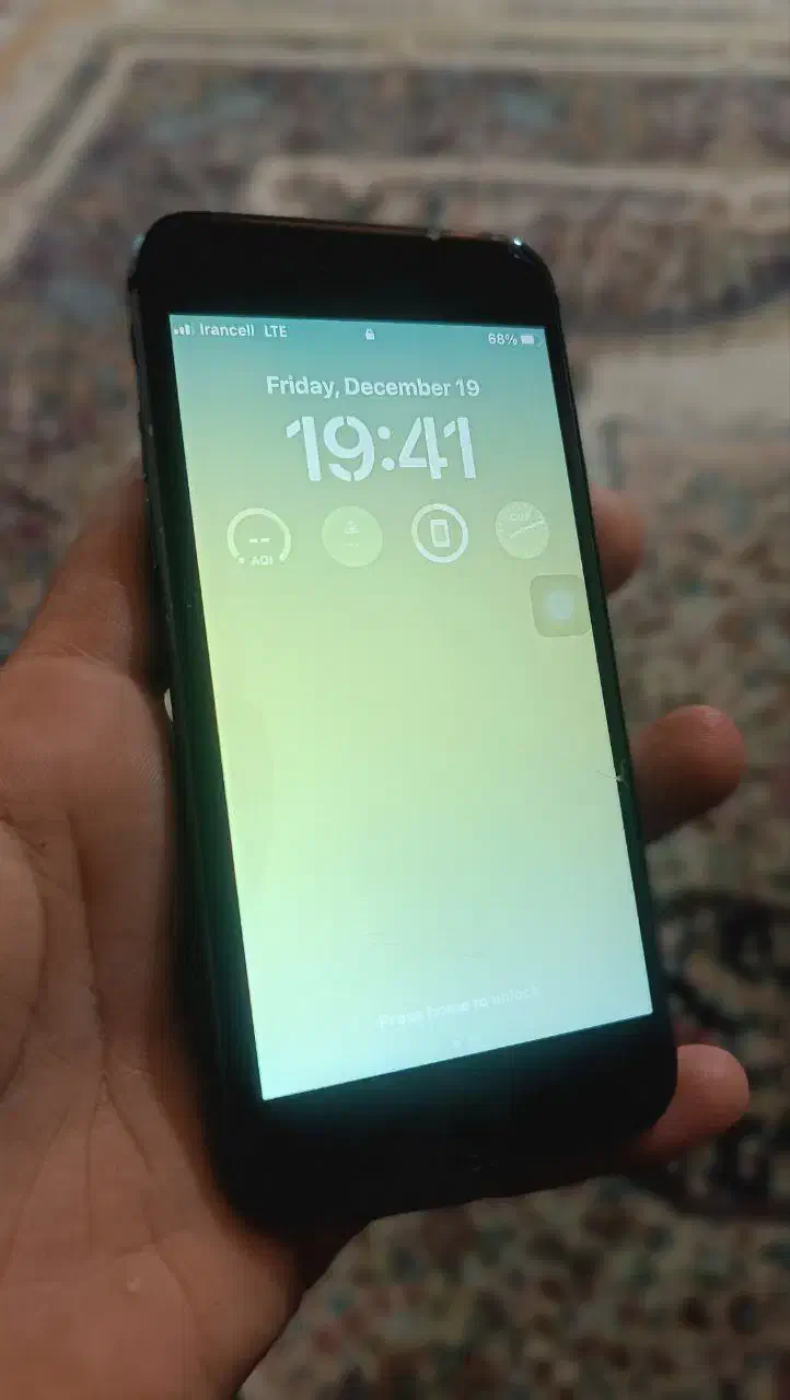 iphone 8|موبایل|مشهد, فرودگاه|دیوار