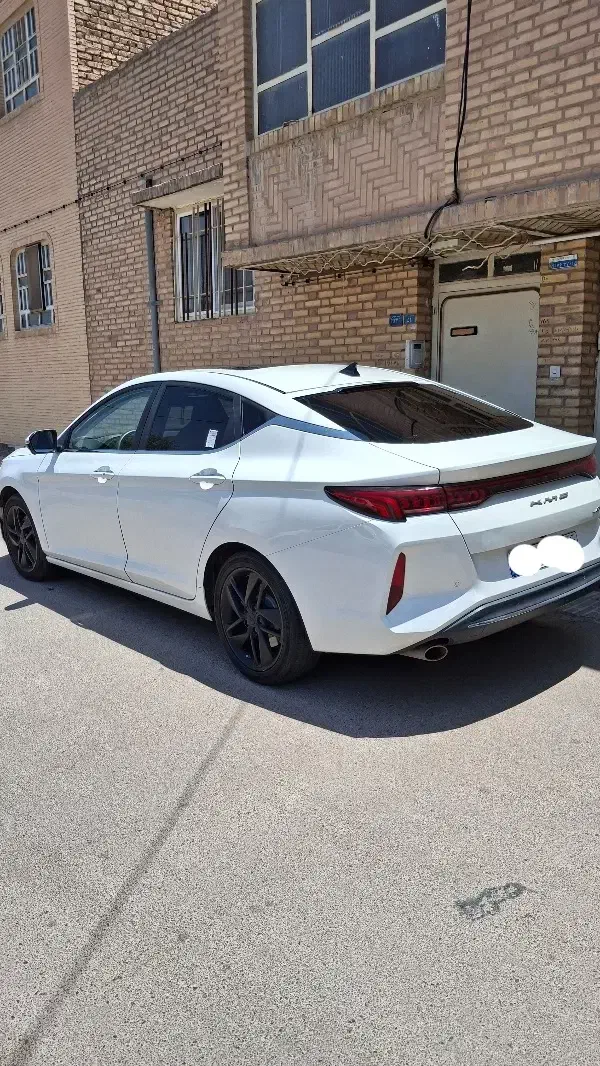 KMC J7مدل۱۴۰۲|خودرو سواری و وانت|یزد, |دیوار