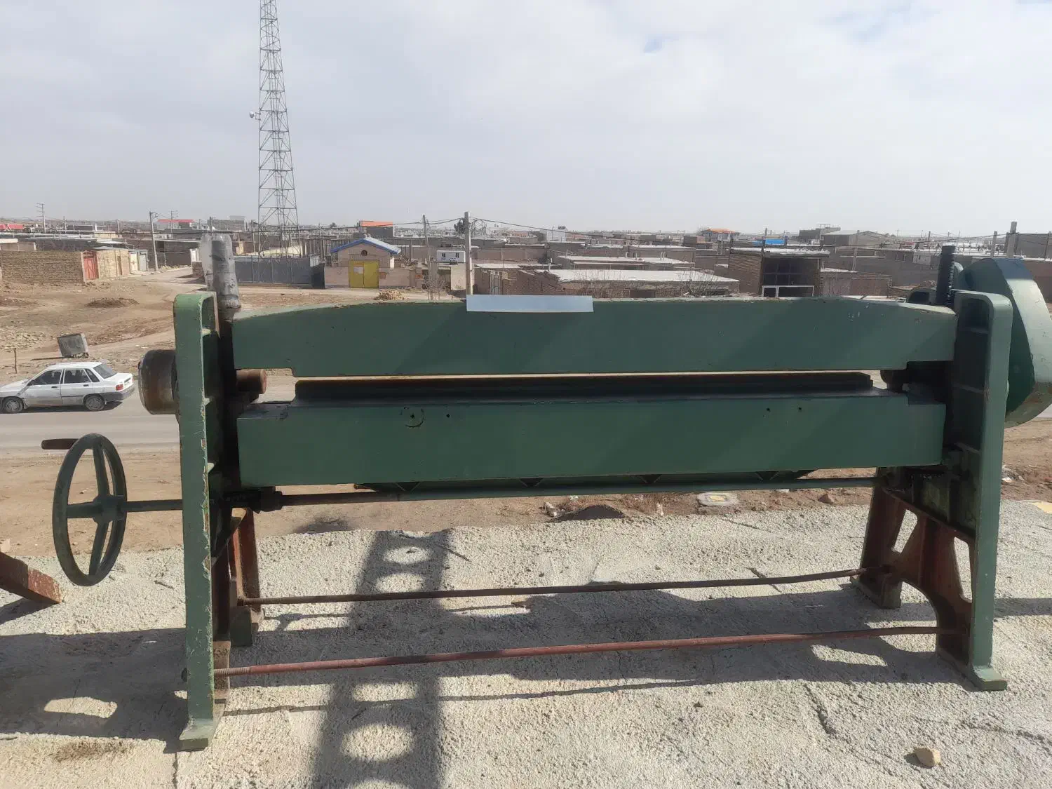 دستگاه خم|ماشین‌آلات صنعتی|اسفرورین, |دیوار