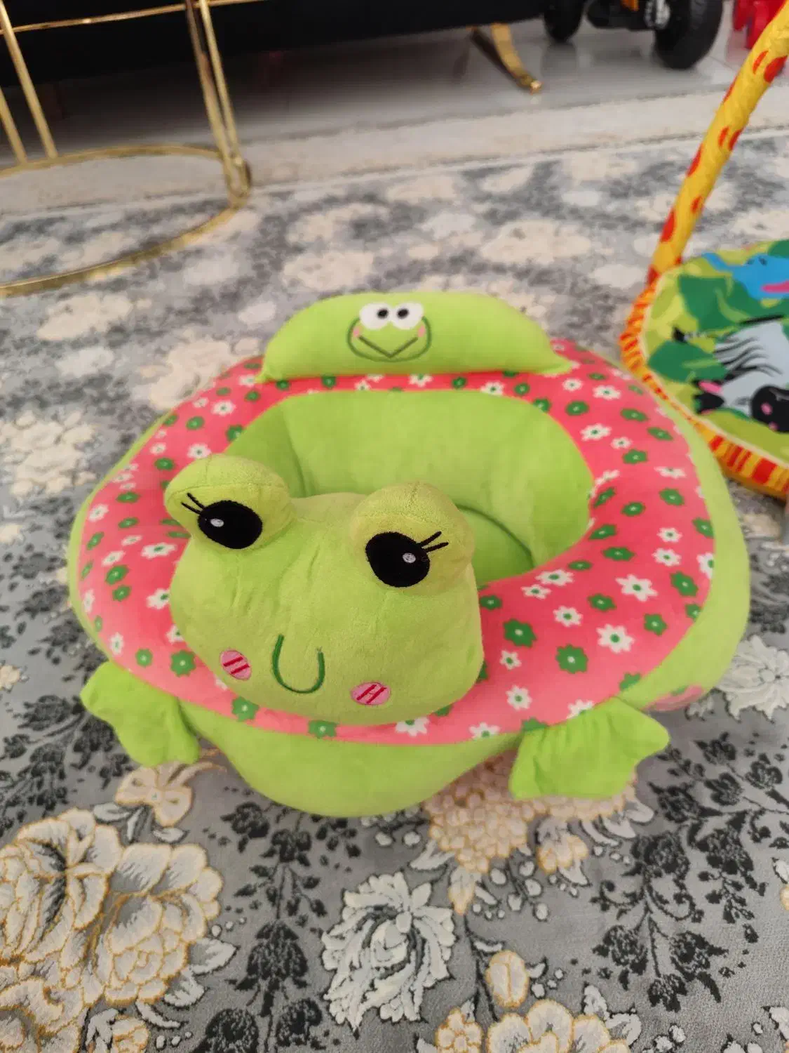 صندلی کودک|تخت و صندلی بچه|کهک, |دیوار