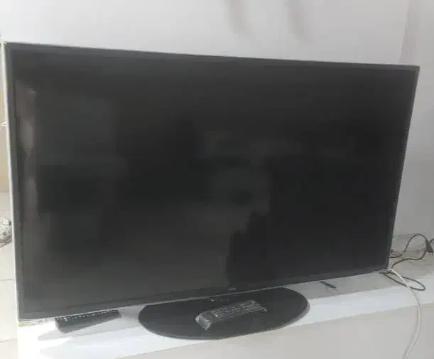 سلام تلویزیون مارشال 50اینچ|تلویزیون و پروژکتور|ارومیه, |دیوار