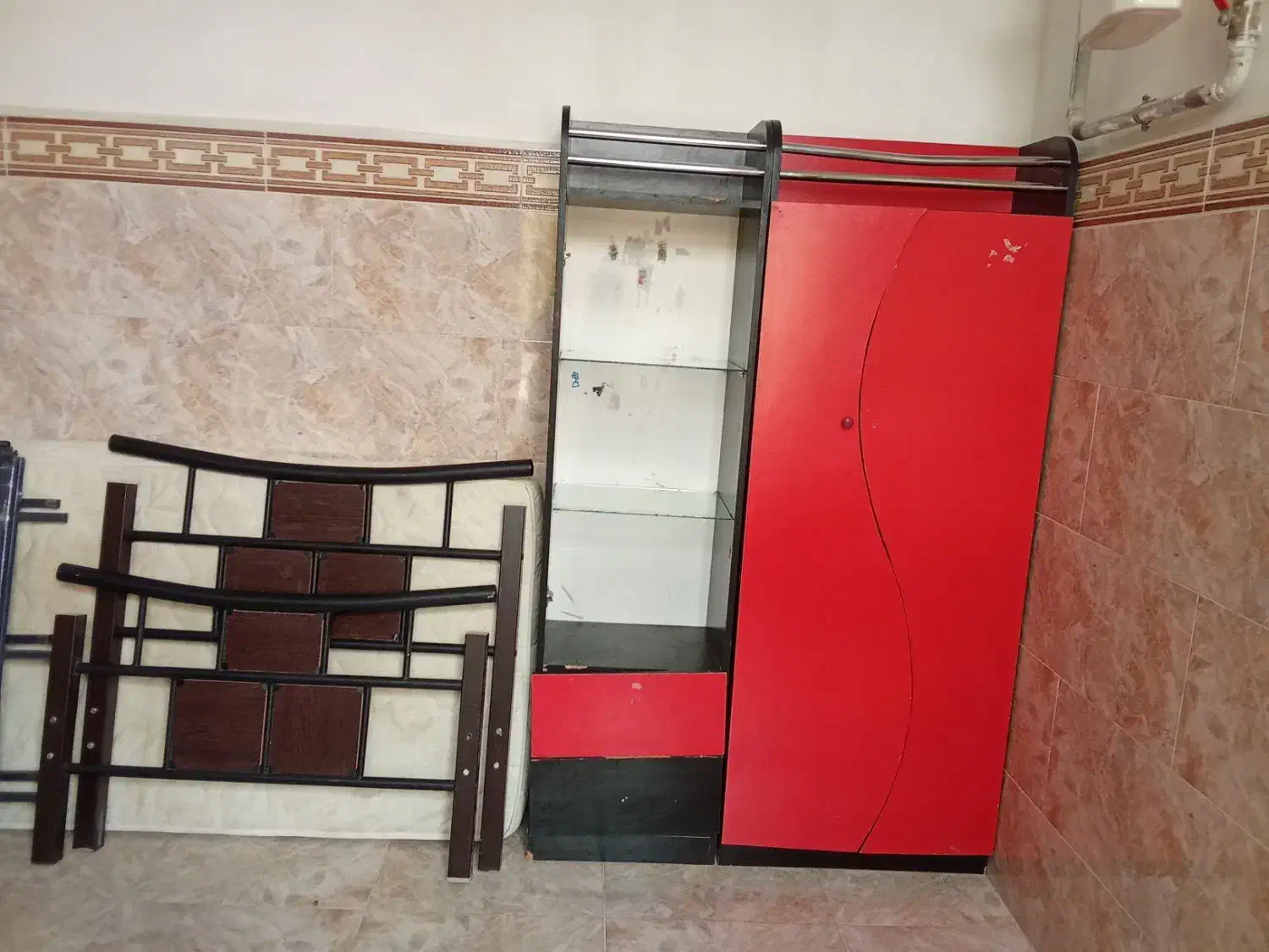 تخت تک نفره و کمد|تخت و سرویس خواب|قیدار, |دیوار