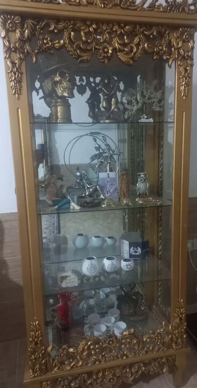 بوفه سلطنتی|بوفه، ویترین، کنسول|شیراز, کوشک میدان|دیوار