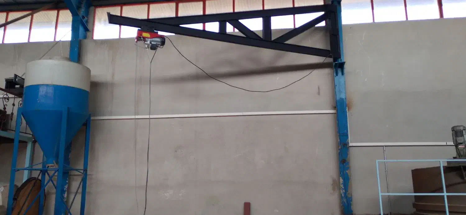 فروش کارخانه فعال تولید روغن موتور با سهمیه سالانه|فروش دفتر صنعتی، کشاورزی، تجاری|نوشین شهر, |دیوار